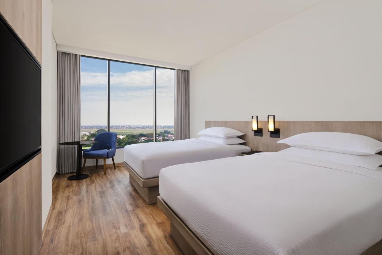 Fairfield By Marriott Jakarta Soekarno-Hatta Airport Тангеранг Экстерьер фото